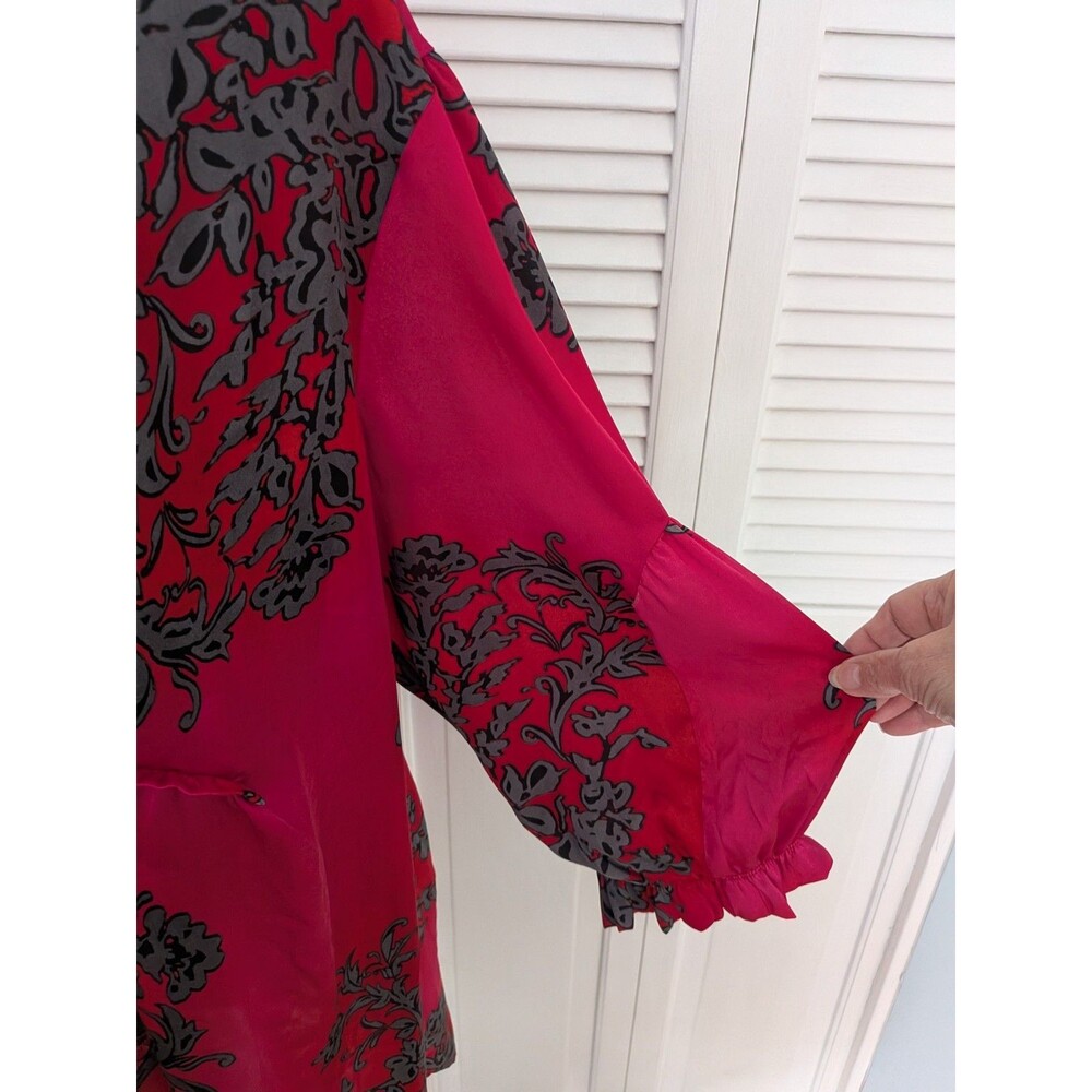 Whimsigoth Blouse in Vibrant Pink, Rose Red, Black and Gray - Picture 5 of 13